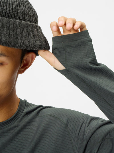 Model: Height 183cm / 6'0" | Wearing: CLOUD GRAY / 3