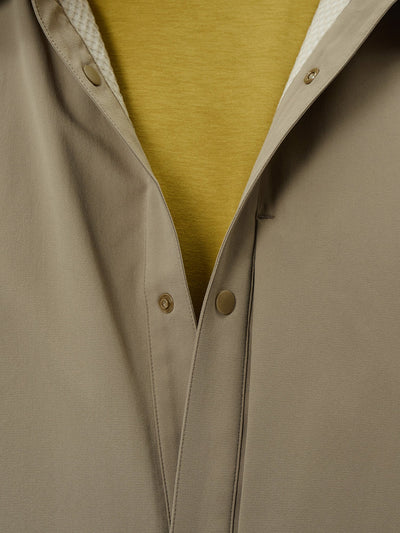 Model: Height 183cm / 6'0" | Wearing: DESERT TAUPE / 3