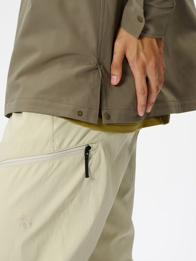 Model: Height 183cm / 6'0" | Wearing: DESERT TAUPE / 3