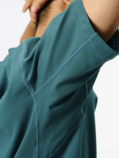 Model: Height 183cm / 6'0" | Wearing: MOSS AGATE / 3