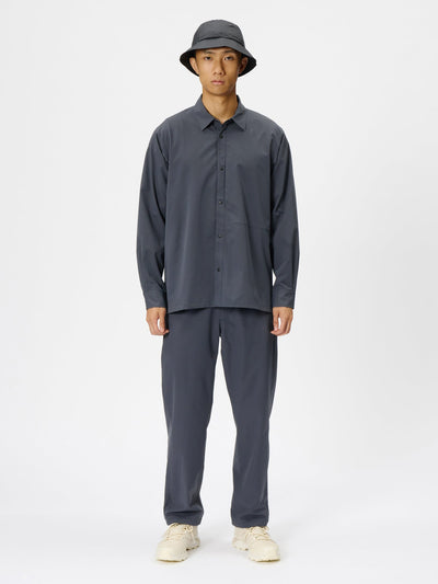 Model: Height 183cm / 6'0" | Wearing: WOLF GRAY / 3