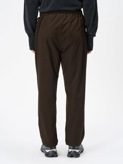 Model: Height 183cm / 6'0" | Wearing: BITTER BROWN / 3