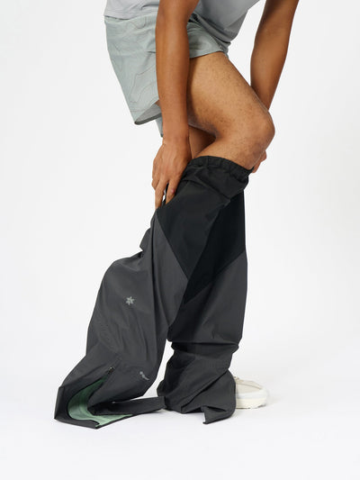 Model: Height 184cm / 6'0" | Wearing: BLACK / 3