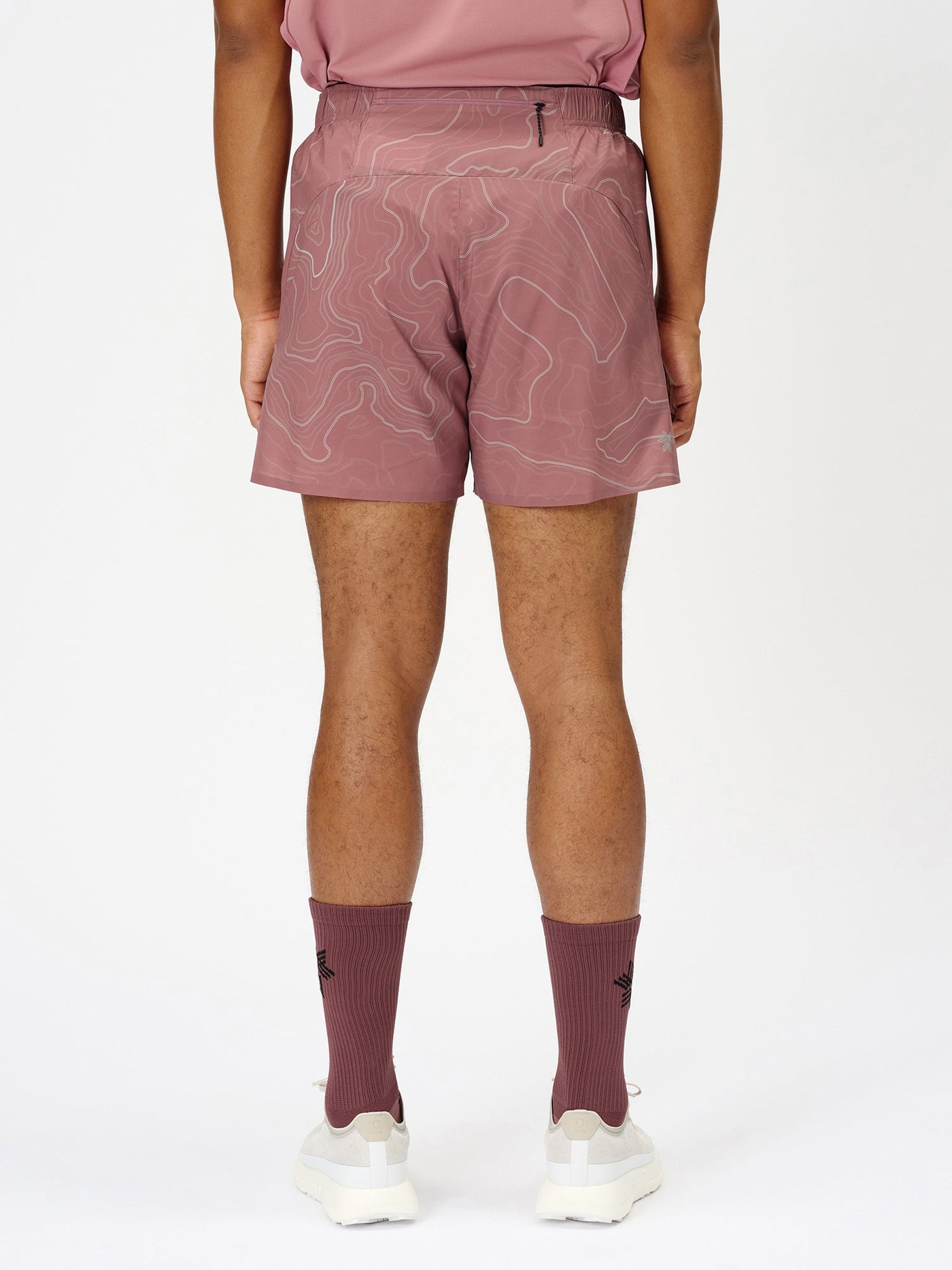 Model: Height 184cm / 6'0" | Wearing: PINK FLUORITE / 3