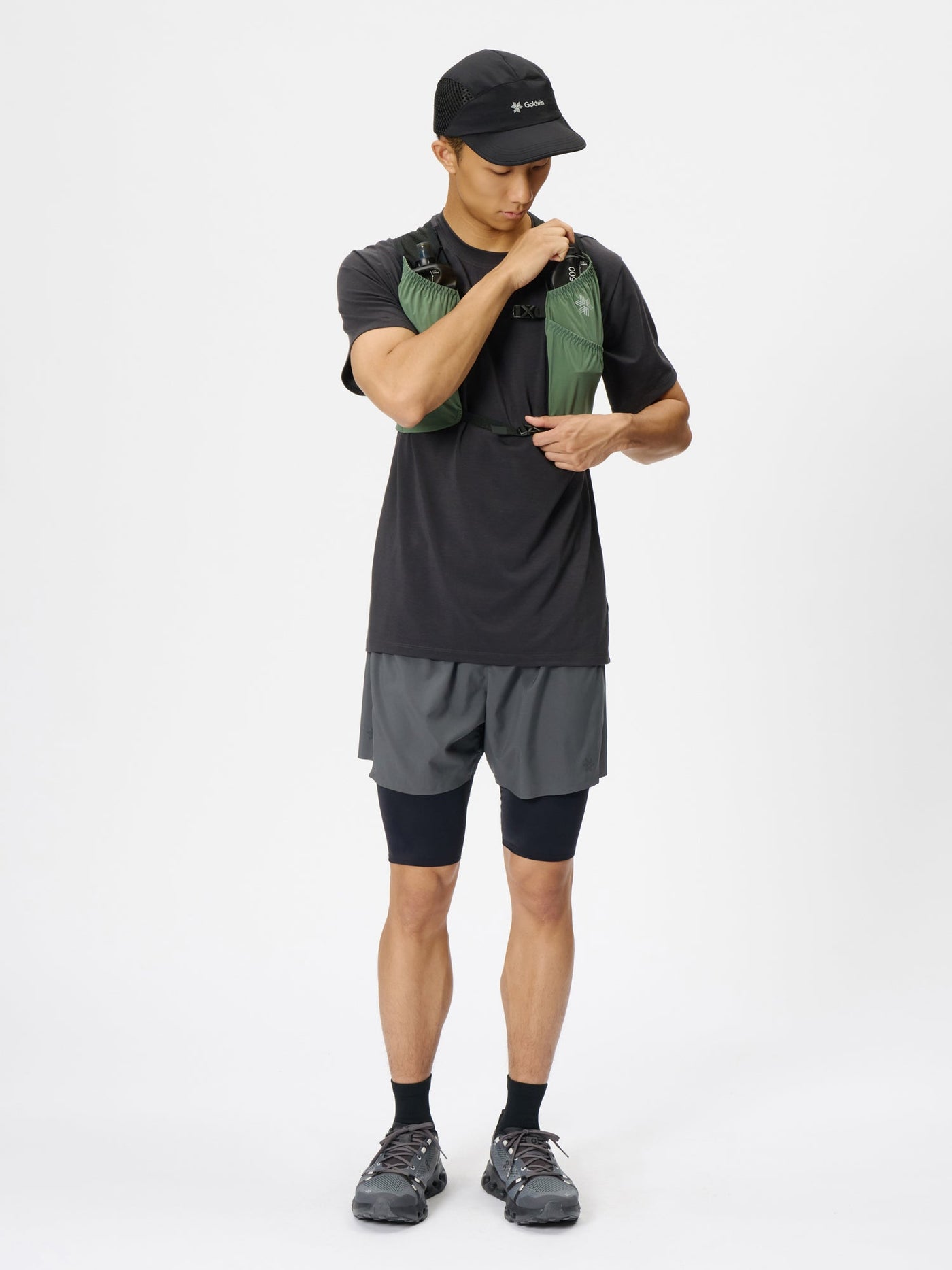 Model: Height 183cm / 6'0" | Wearing: MARINWOOD GREEN / 3