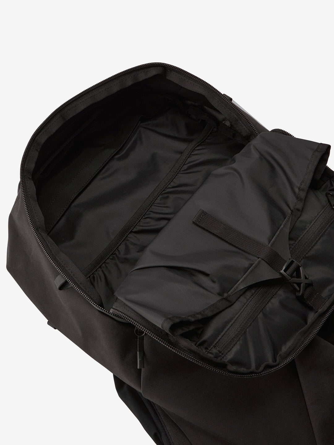 Vapor Trail Pack 16 – Goldwin Europe