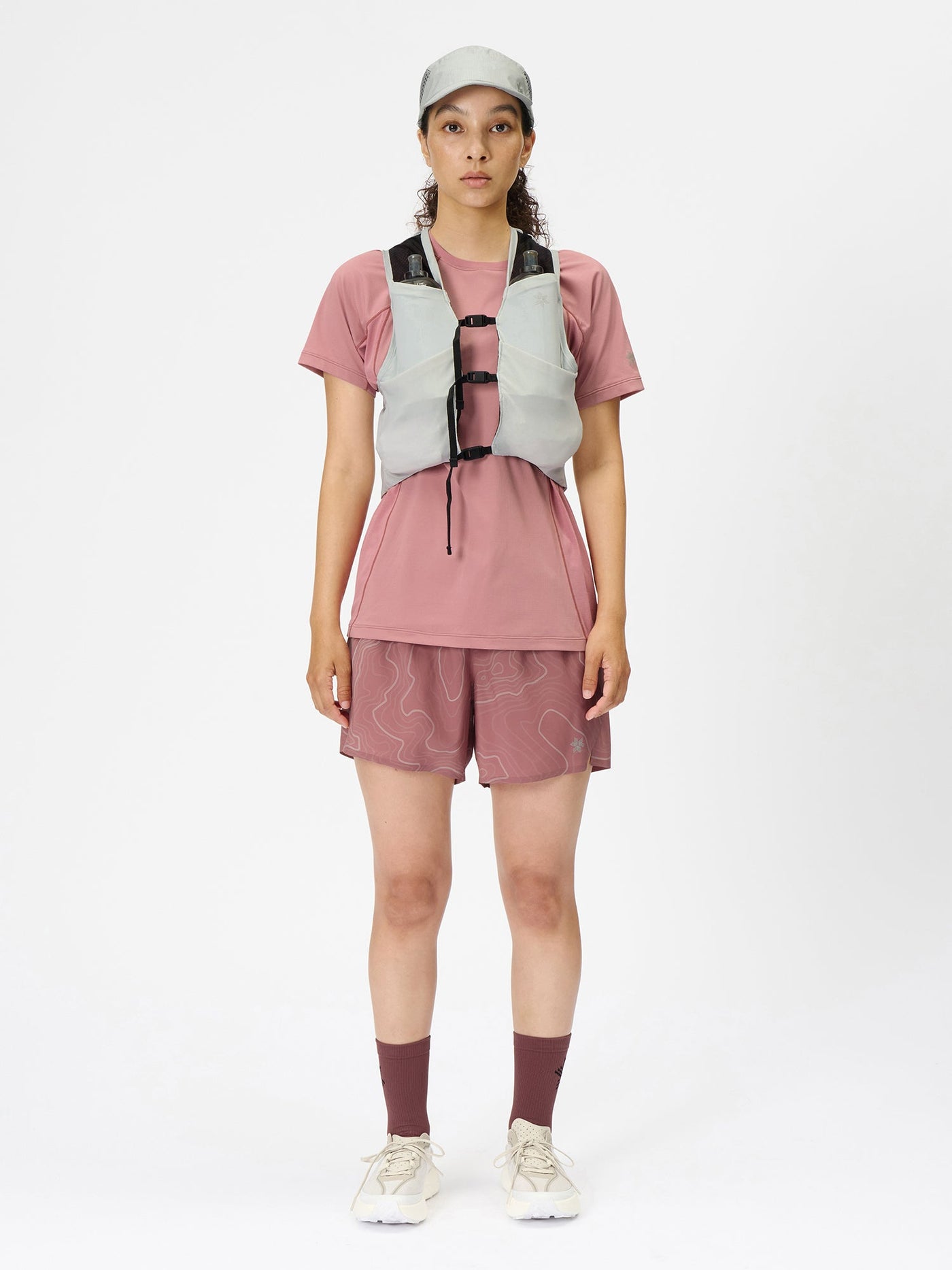 Model: Height 166cm / 5'4" | Wearing: SILVER / 3