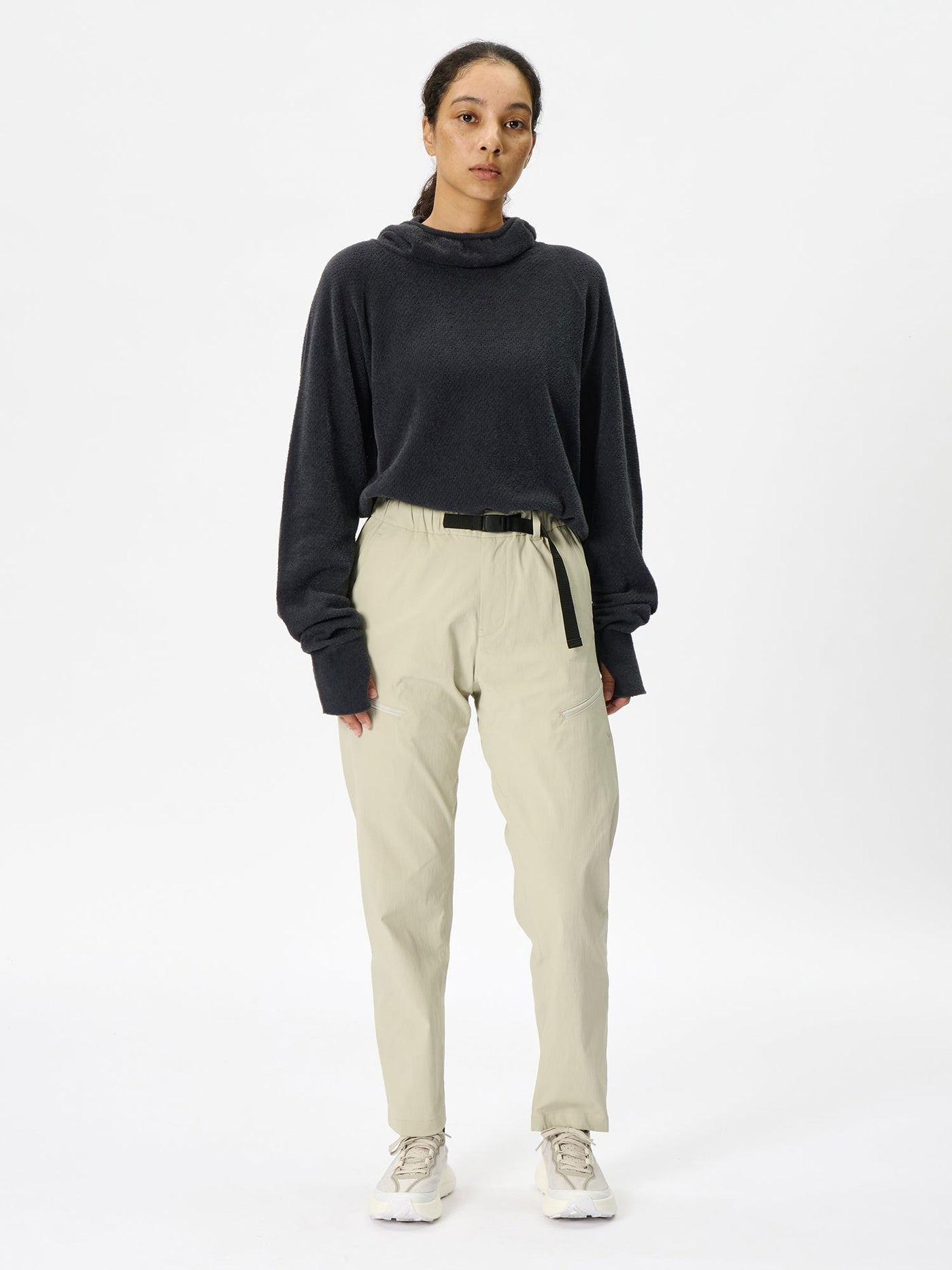 Model: Height 166cm / 5'4" | Wearing: LIGHT BEIGE / 3