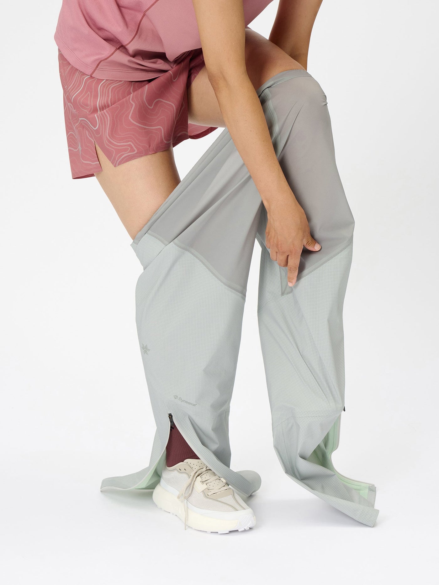 Model: Height 166cm / 5'4" | Wearing: SILVER / 3