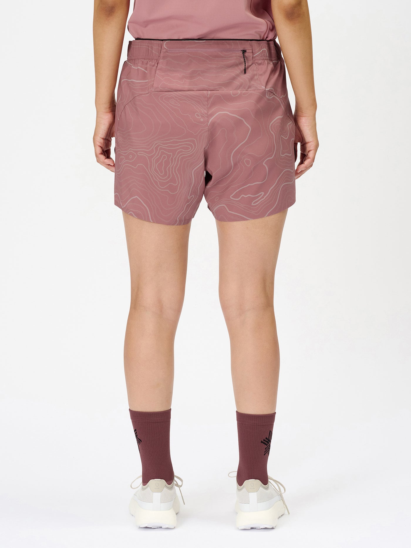 Model: Height 166cm / 5'4" | Wearing: PINK FLUORITE / 3