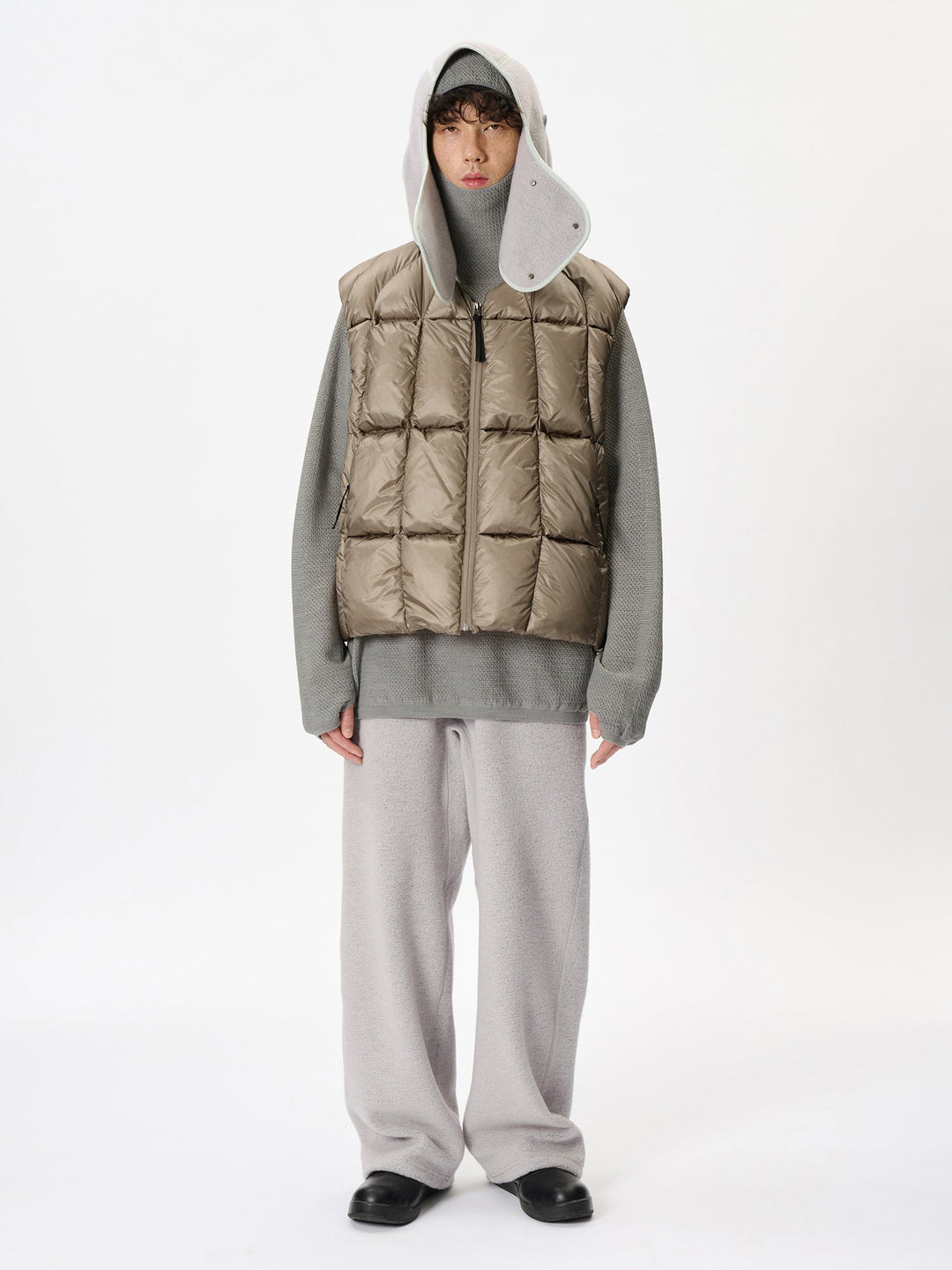 Goldwin 0 Three-Dimensional Down Light Vest – Goldwin Europe