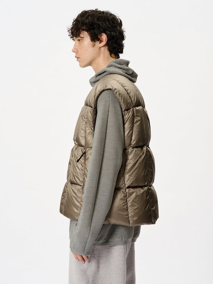 Goldwin 0 Three-Dimensional Down Light Vest – Goldwin Europe