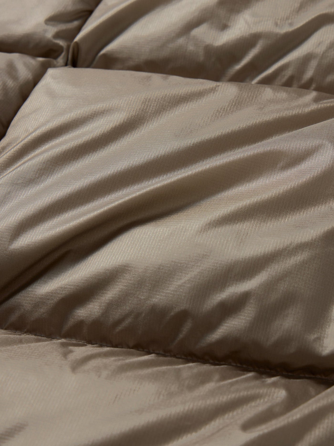 Goldwin 0 Three-Dimensional Down Light Vest