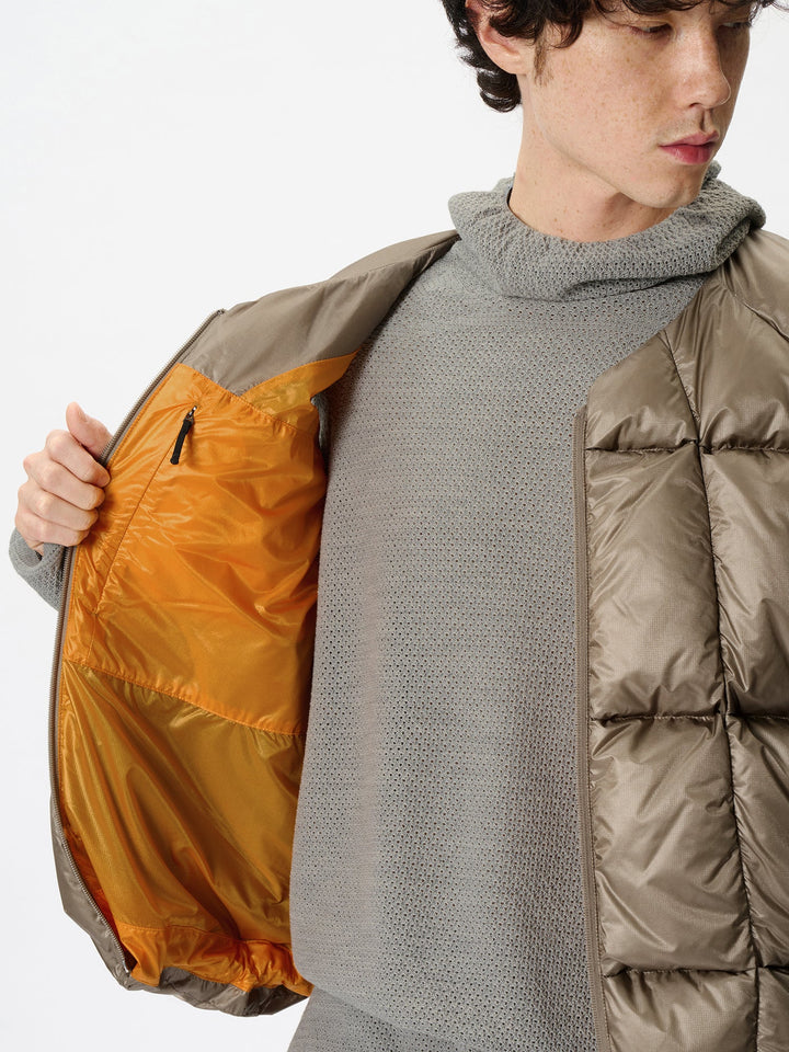 Goldwin 0 Three-Dimensional Down Light Vest – Goldwin Europe