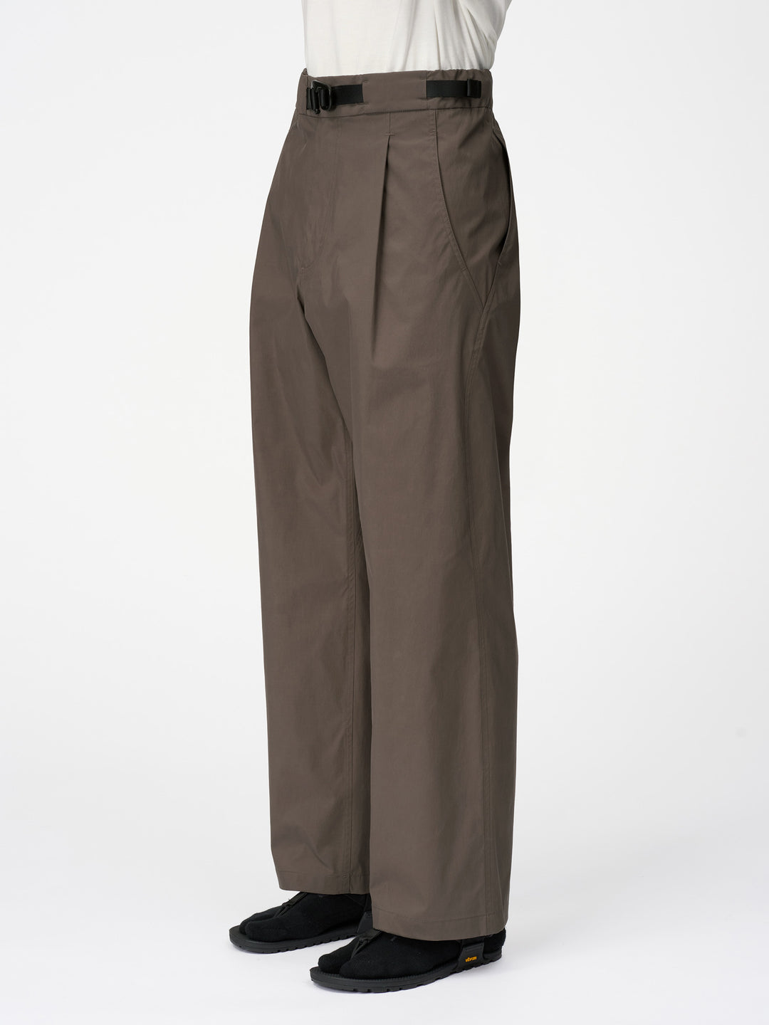 パンツ goldwin0 3L straight leg trousers (w) Goldwin 0 Straight Leg Pants – Goldwin Europe