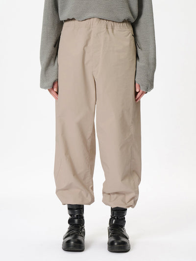 Model: Height 183cm / 6'0" | Wearing: GRAYISH BEIGE / 4